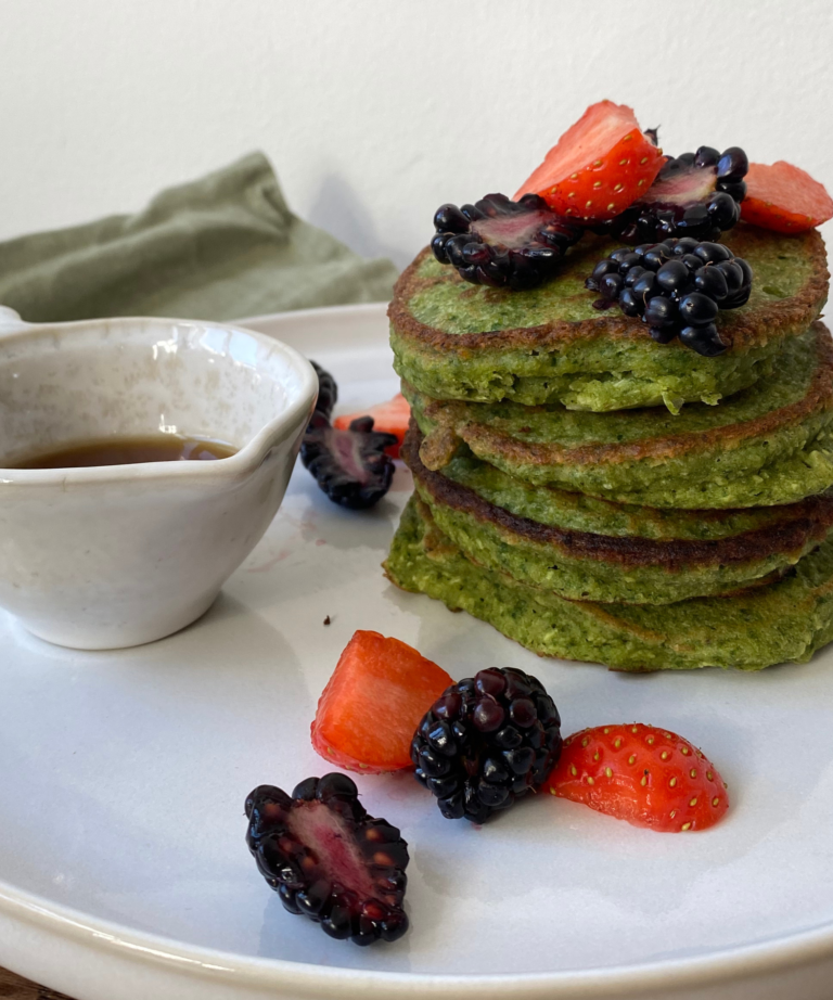 Banana and spinach pancakes